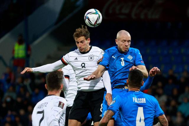 周琦21+8胡明轩20分广东大胜山东 高诗岩15分