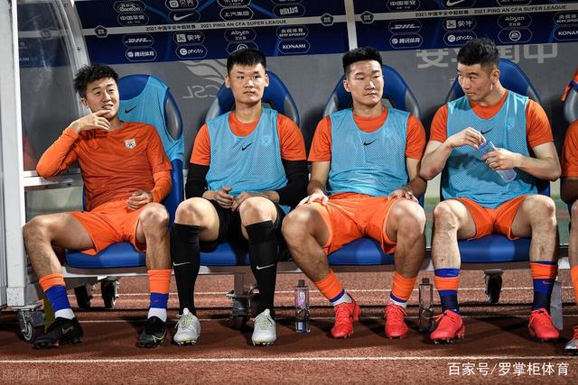 西甲上演最强矛盾之争 数据示巴萨击沉"黄潜"